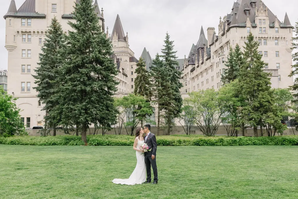 Elopement photographer in Ottawa – intimate wedding couple